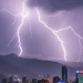 Pronostican tormentas eléctricas este jueves en el Maule y tres regiones más