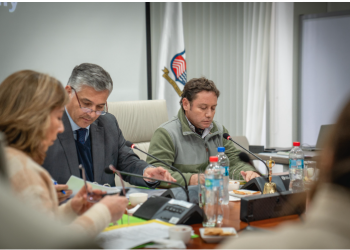 Talca anuncia apertura de postulaciones al fondo FNDR 8% para programación cultural y teatral en los municipios del Maule