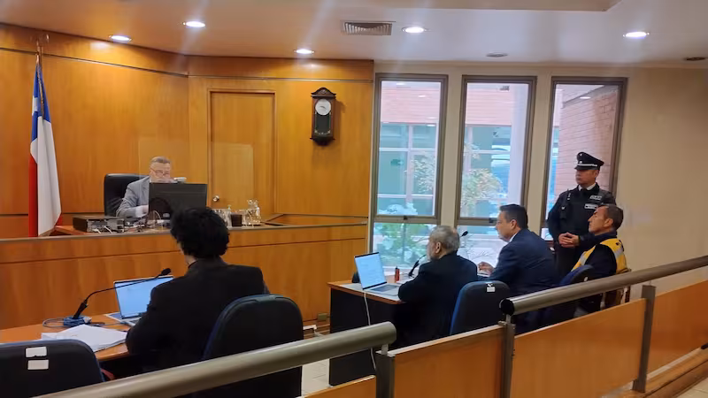 Diputado Francisco Pulgar queda con arresto domiciliario total tras revocación de prisión preventiva