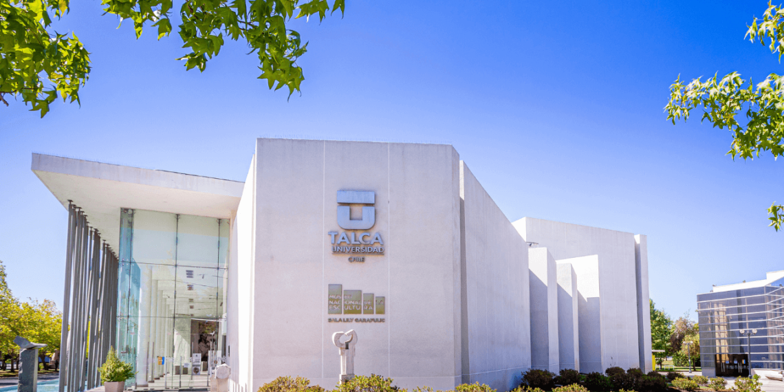 La Universidad de Talca liderará dos proyectos Anillo que abordan la escasez hídrica y las invasiones vegetales en la Antártica