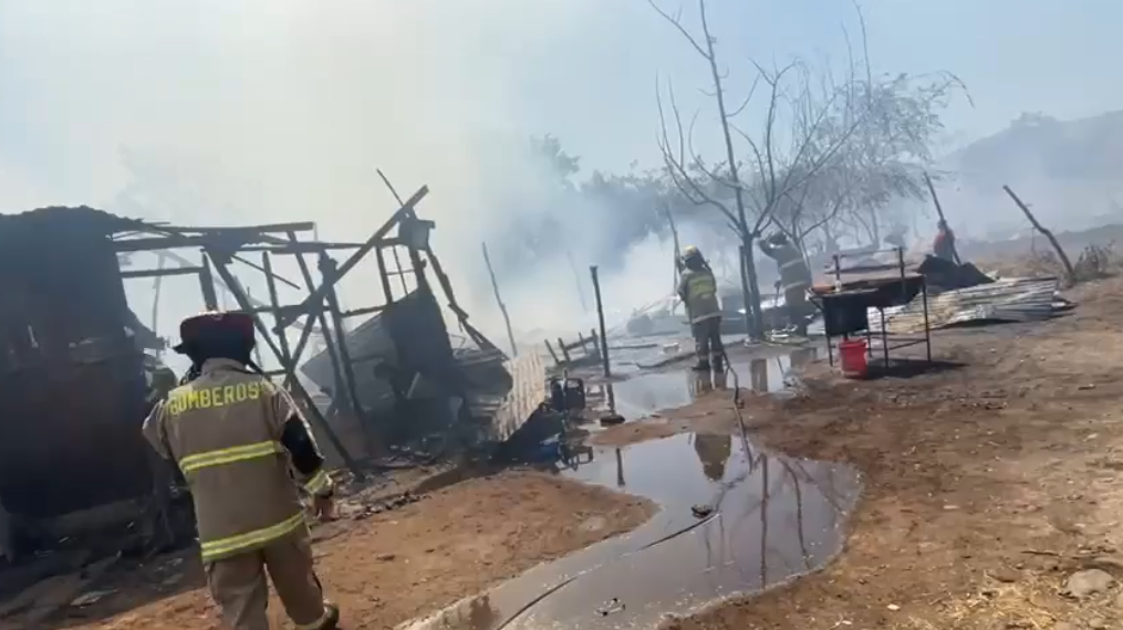 SENAPRED declara Alerta Roja en Talca por dos incendios forestales próximos a sectores habitados
