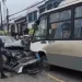 Cinco personas resultan lesionadas tras violenta colisión múltiple en el centro de Talca